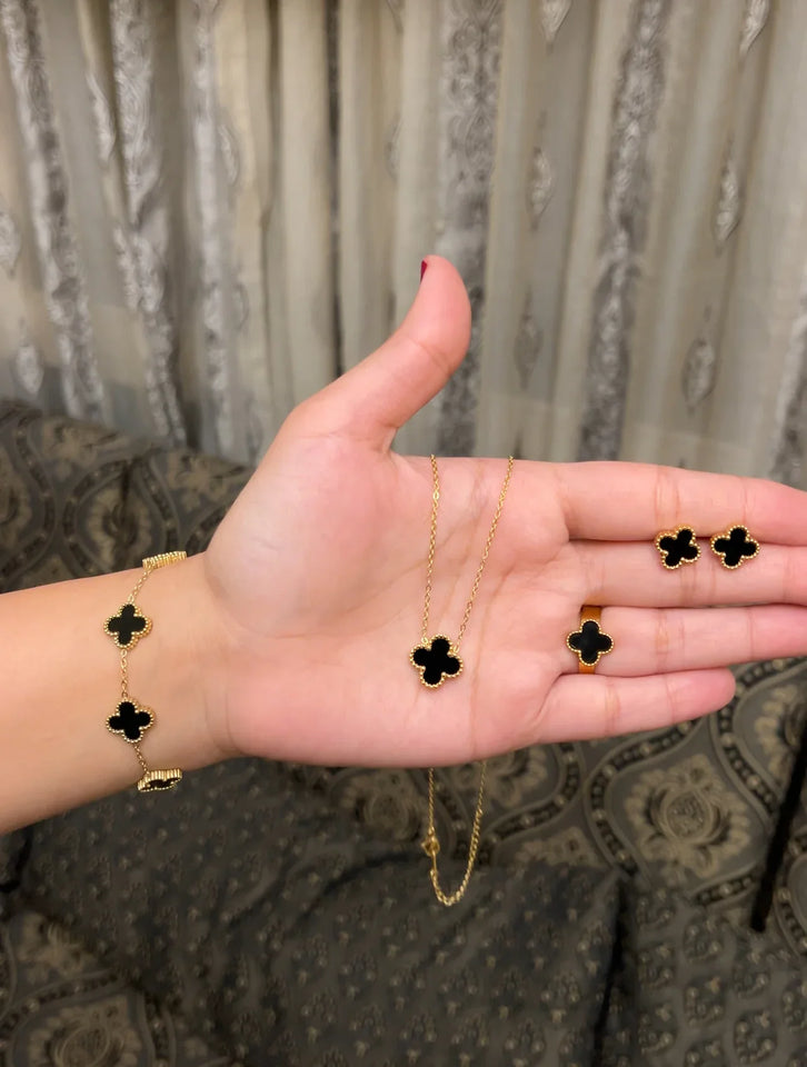 Stainless Steel Black Clover - Set of 4 Include ( Bracelet, Pendant, Adjustable Ring & Earrings )