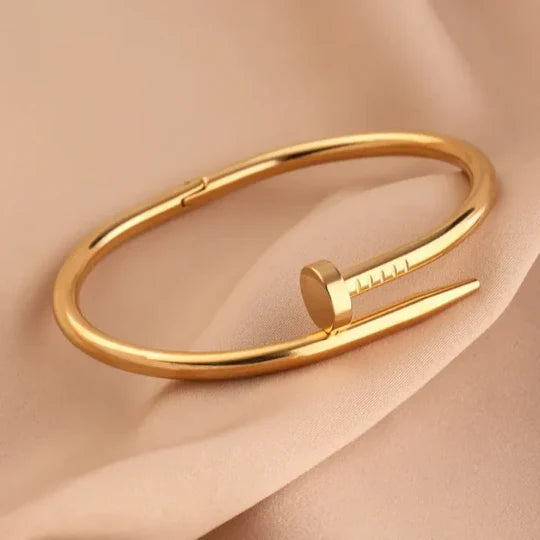 Noir Clou Bracelet